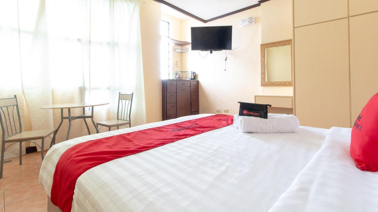 Hotel Reddoorz @ Downtown Tacloban Exteriér fotografie